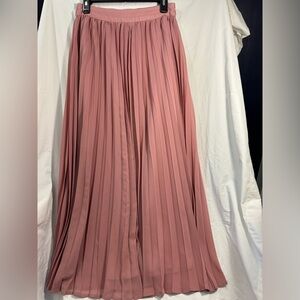 Maxi Skirt Medium Mauve Pink pleated Boho Indie Hippie Gypsy Cowgirl Cottage